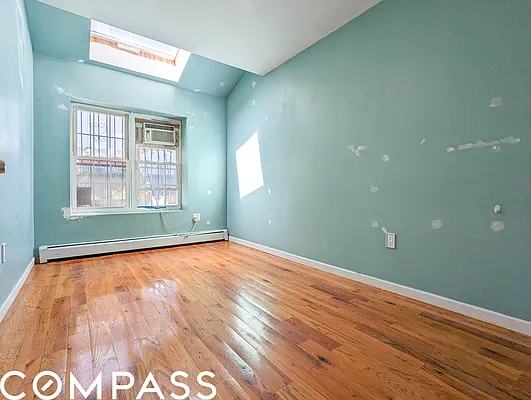 Rented by Compass | media 6