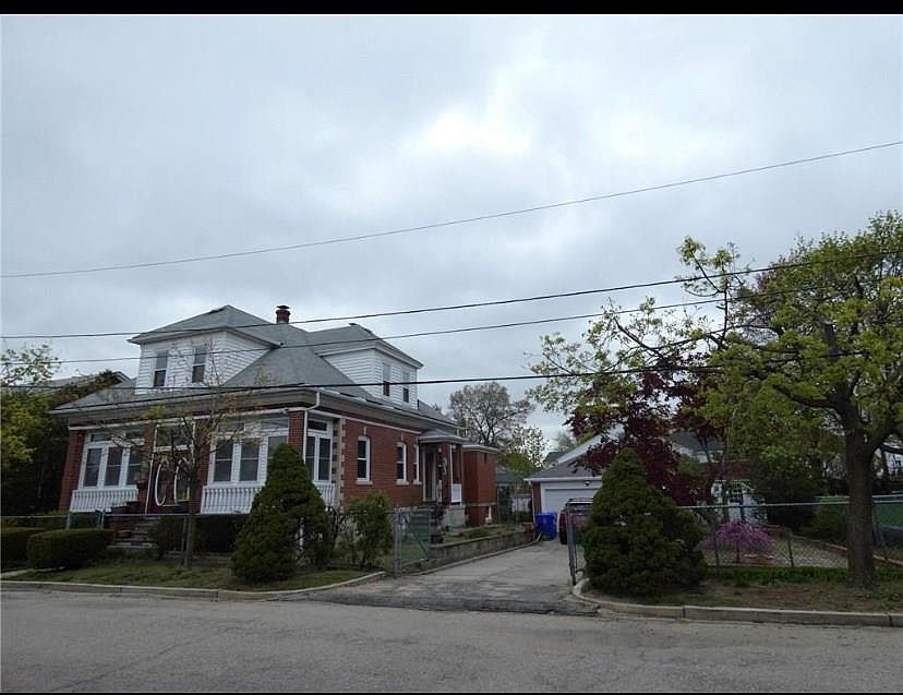 1st image of 20 Jane St