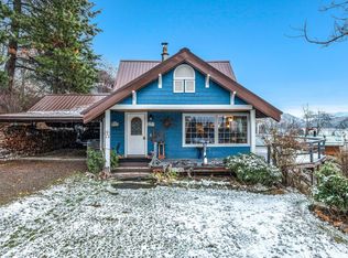 532 Aspen Ln, Hope, ID 83836
