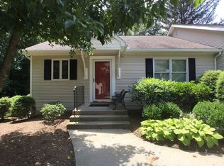 48 Chapel St UNIT G, Northampton, MA 01060