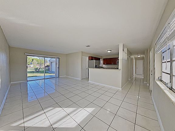 4th image of 19741 NW 11th Ct
