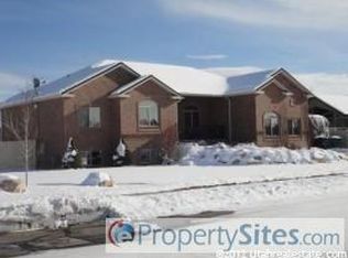 843 S Banbury Dr, Syracuse, UT 84075