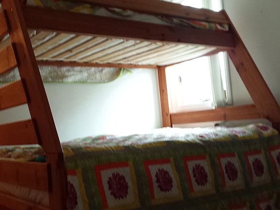 5th image of 111 Lakeshore Dr #6F