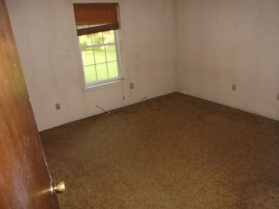 2nd image of 306 Denise Dr