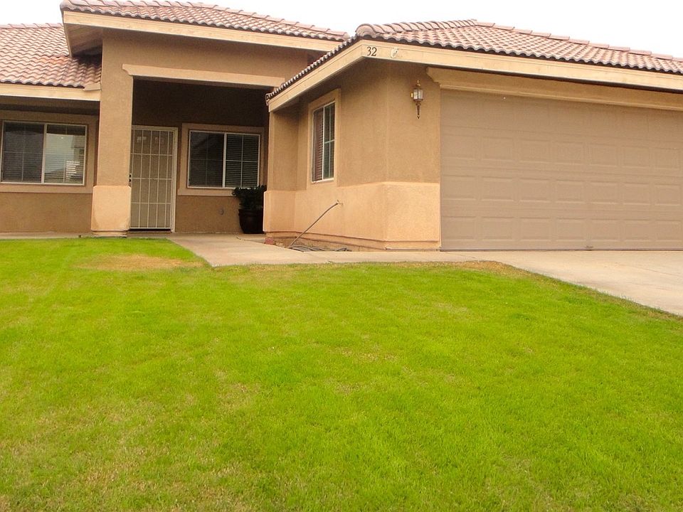 1st image of 322 Foxtrail Dr