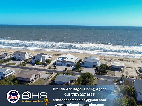 Beach paths across street