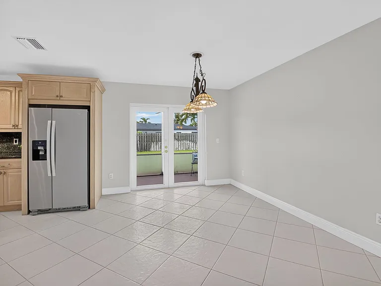 4599 Betelnut St — Photo 11