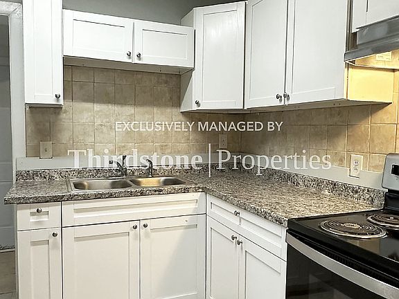2nd image of 3048 W 19th St