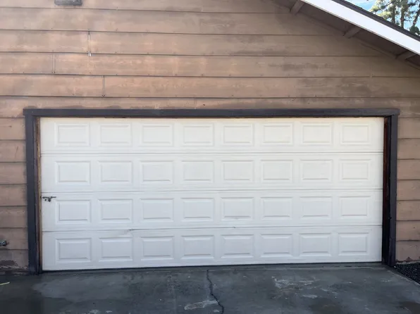 603 N Quince Ave #B, Exeter, CA 93221