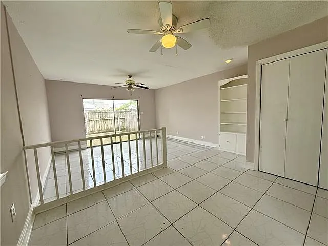 588 Oak Ave #A — Photo 4