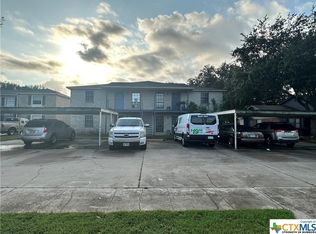 204 Regency Ave, Victoria, TX 77904