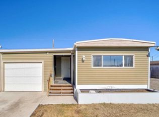 427 S 10th St, Fort Macleod, AB T0L 0Z0