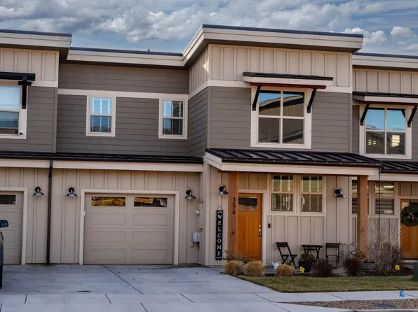 3670 SW Badger Ave, Redmond, OR 97756