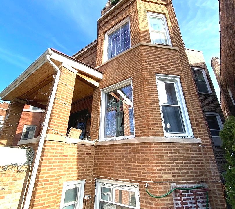 1st image of 1015 N Leclaire Ave