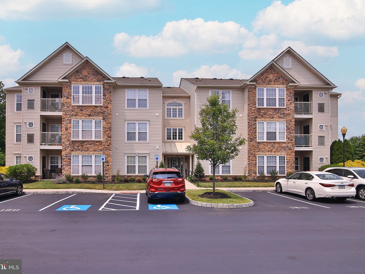 1511 Moore St UNIT 202, Bristol, PA 19007 Zillow