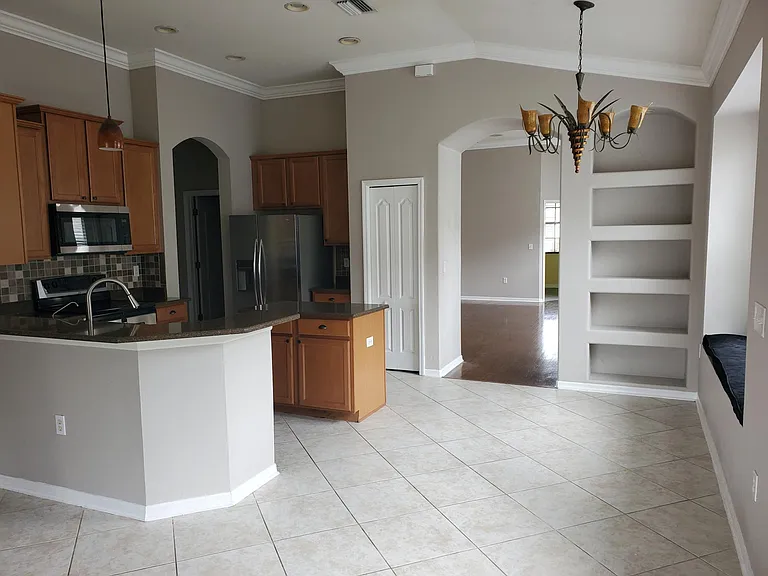1251 Nashville Dr — Photo 9