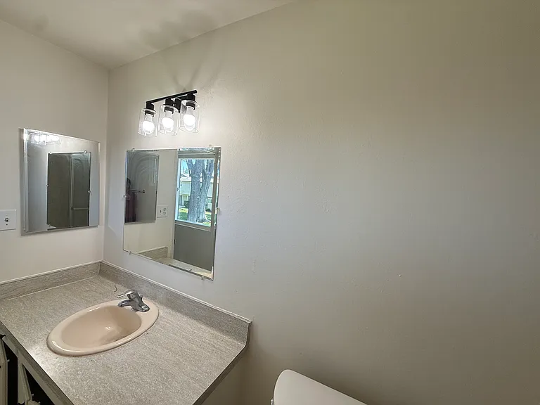 1505 Prospect Ave — Photo 14