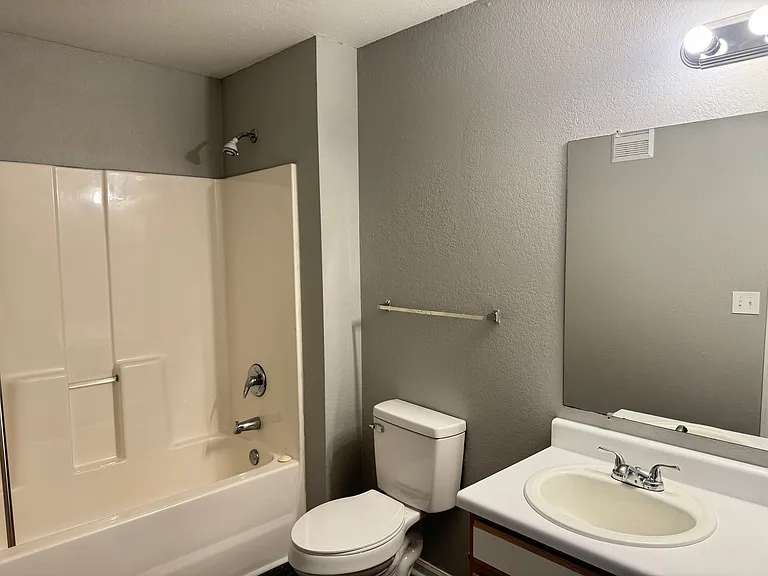 2113 Ringgold Ct #306 — Photo 10