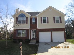 430 Skif Pond Ct, Atlanta, GA 30349