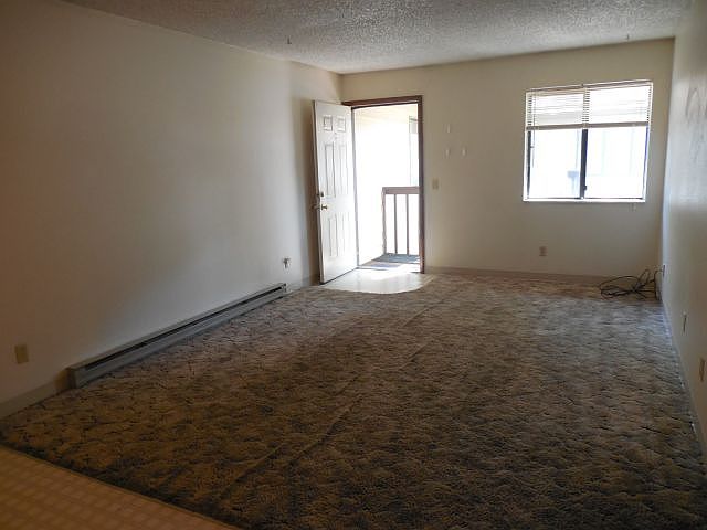 2nd image of 305 S 12th St W APT C