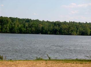 668 Leatherwood Lake Rd, Stewart, TN 37175