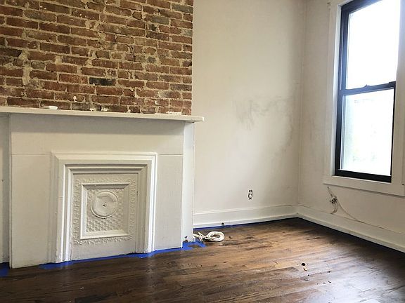 3rd image of 209 Sumpter St APT 2R