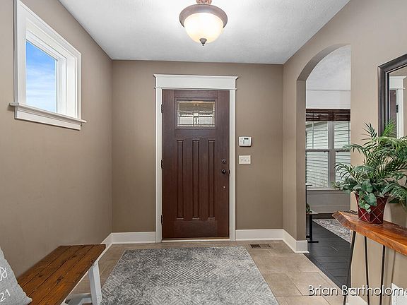 2nd image of 7764 Copper Corner Dr SE