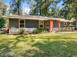 744 SW Washington Ave, Fort White, FL 32038