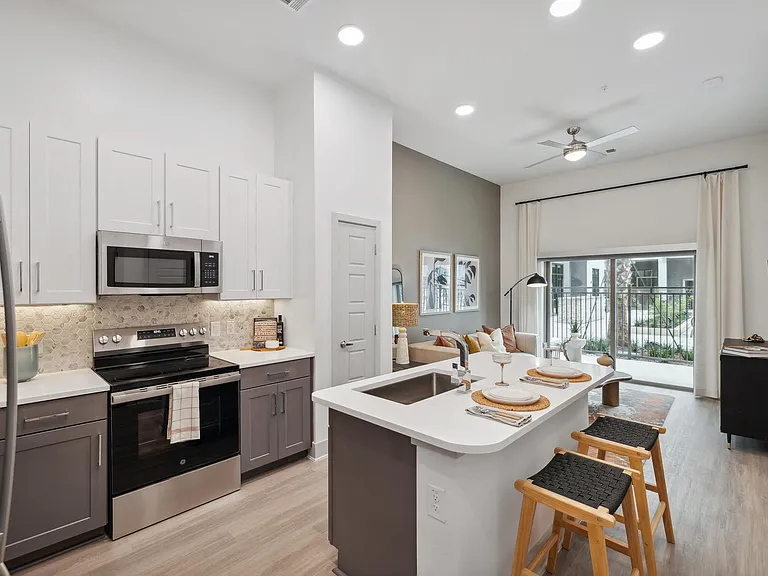 Alta Sunset Heights — Photo 29