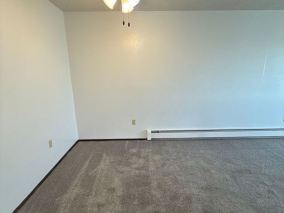 3rd image of 1507 11th Ave NE #20