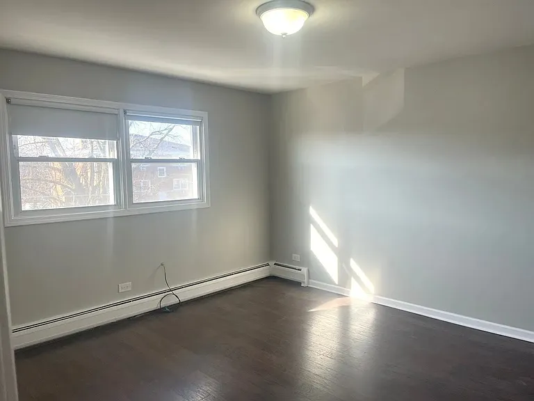 4644 Custer Ave #2N — Photo 6