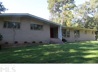 226 Clearview Dr, Toccoa, GA 30577