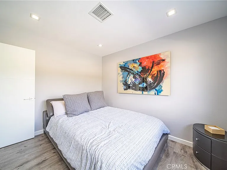 8711 Mossford Dr — Photo 38