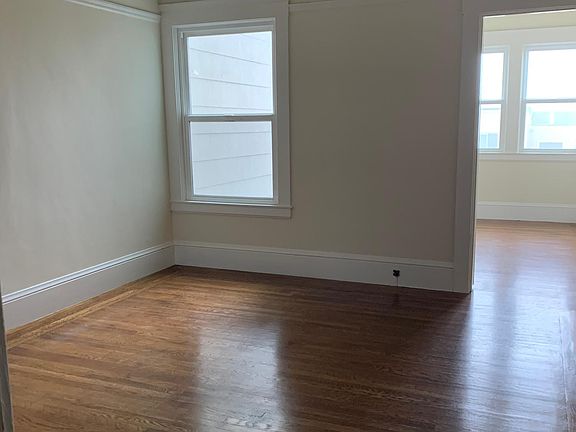 4th image of 1355 16th Ave