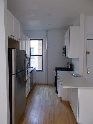 2nd image of 356 Saint Johns Pl APT 2C