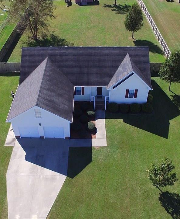 1st image of 107 Edith Dr