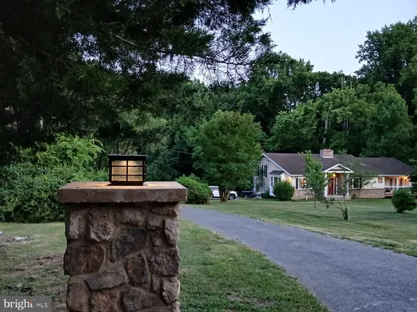 106 S Morerick Ave, Catonsville, MD 21228