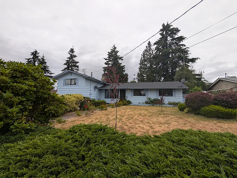23442 27th Ave S #A — Photo 2