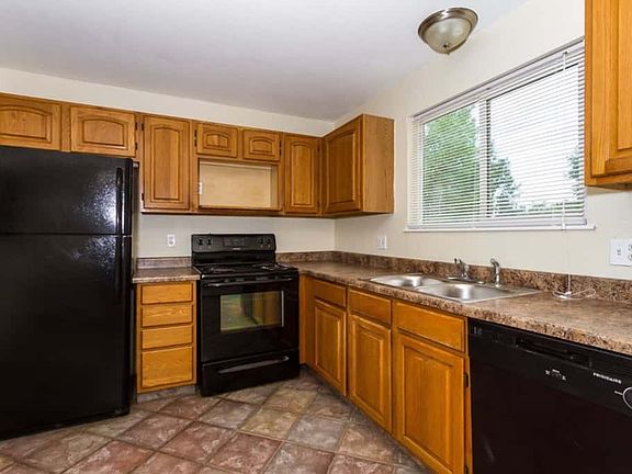5th image of 11028 Eudora Cir