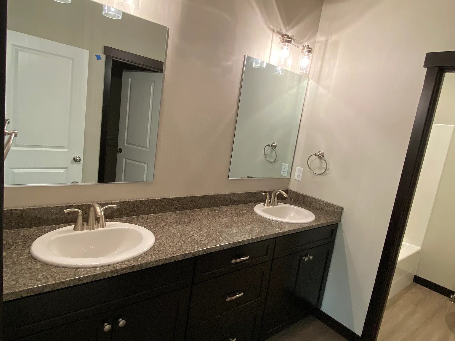 3 bed, 1618 sqft, $2,650 — Photo 4