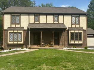 1260 Allen Ln, Paducah, KY 42001