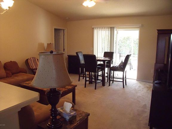 3rd image of 449 Dahoon Holly Dr