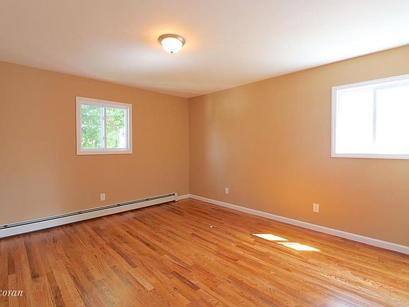 4th image of 14361 229th St #2