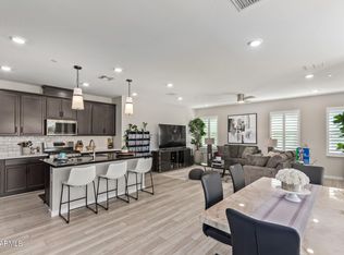4549 S Squires Ln #201, Gilbert, AZ 85297