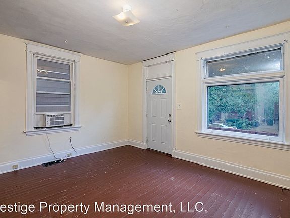4th image of 2312 Flora St #1