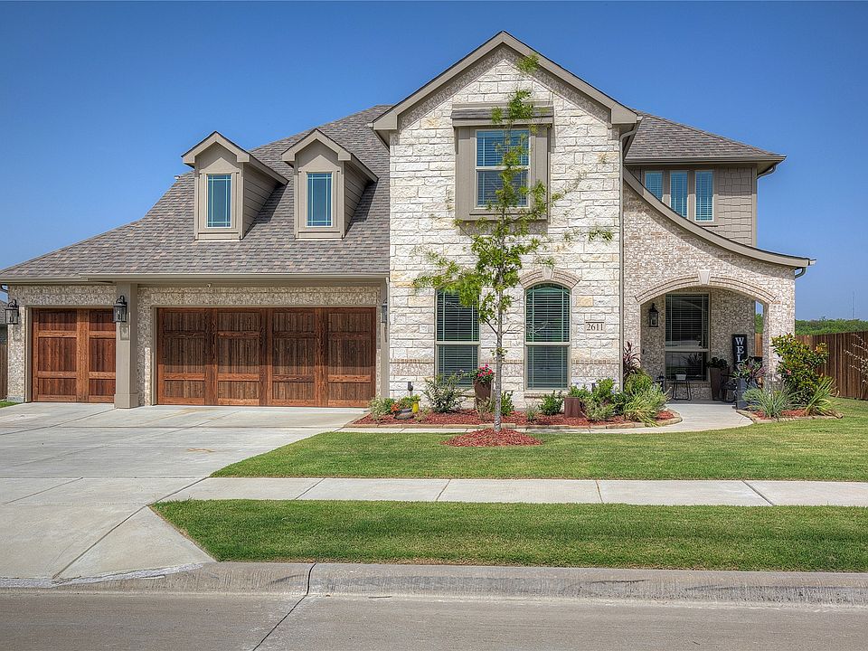 1st image of 2611 Perdenales Dr