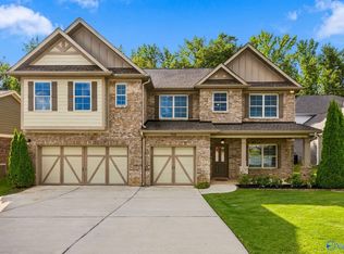 7200 Dorchester Dr, Owens Cross Roads, AL 35763