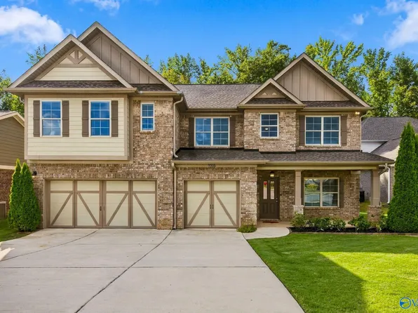 7200 Dorchester Dr, Owens Cross Roads, AL 35763