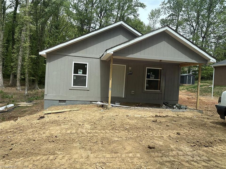 1st image of 3634 Bates Dr