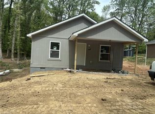 3634 Bates Dr, Winston Salem, NC 27105